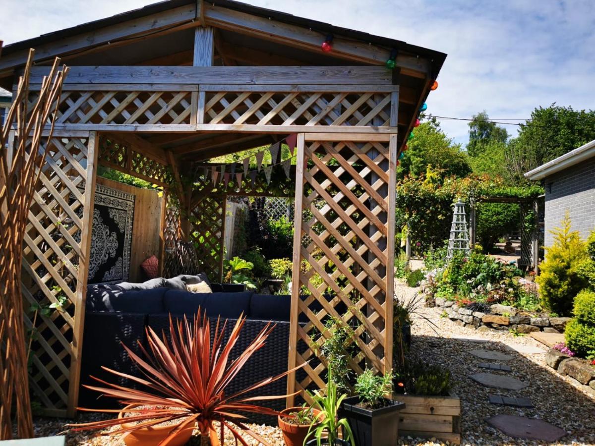 Down The Garden Path Vintage Caravan B&B , Dartmoor Ньютон-Аббот Екстер'єр фото