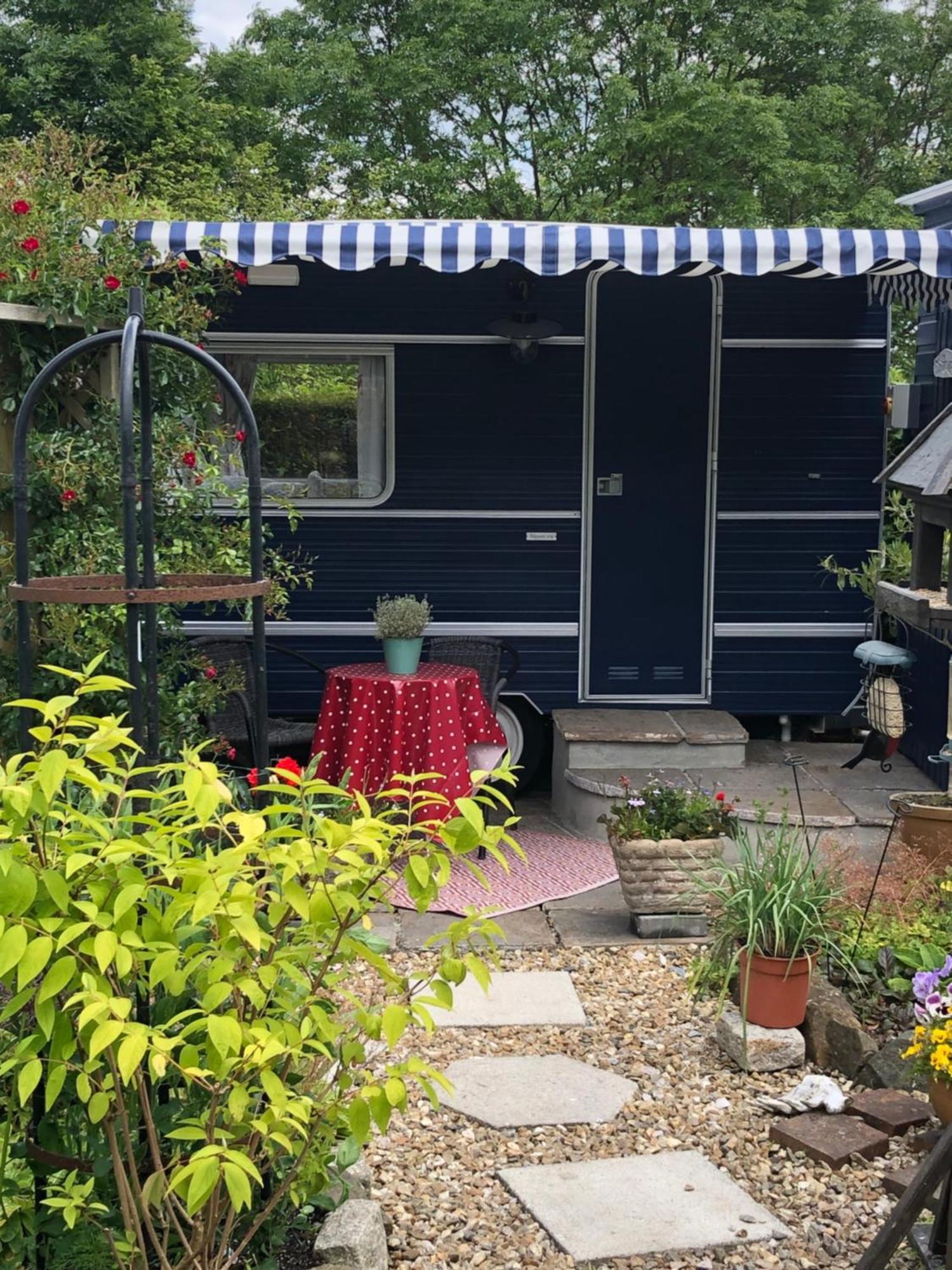 Down The Garden Path Vintage Caravan B&B , Dartmoor Ньютон-Аббот Екстер'єр фото