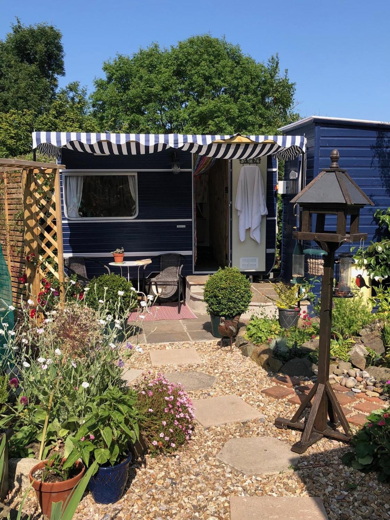Down The Garden Path Vintage Caravan B&B , Dartmoor Ньютон-Аббот Екстер'єр фото
